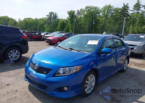 2010 Toyota Corolla S z USA, uszkodzony, nr VIN 2T1BU4EE5AC244095